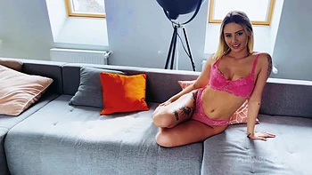 I Meet With Spanish Pornstar Lya Missi In My House