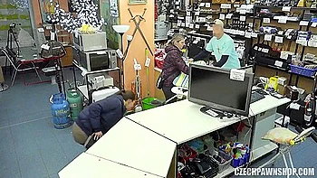 Double Penetration In The Pawnshop - Big Knockers