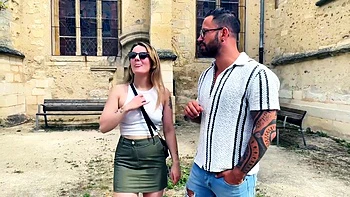 Alva takes control of her photo shoot... - Jacquie et Michel TV