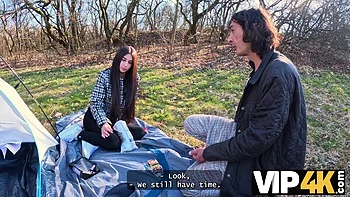 VIP4K. Cash Makes Her Forget Her Boyfriend