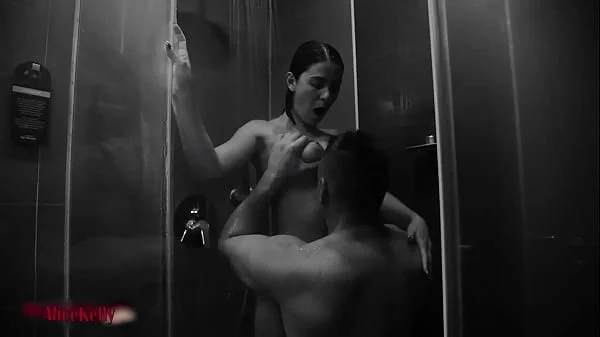 INCREDIBLY BEAUTIFUL AND REAL SEX IN THE SHOWER: WONDERFUL COUPLE