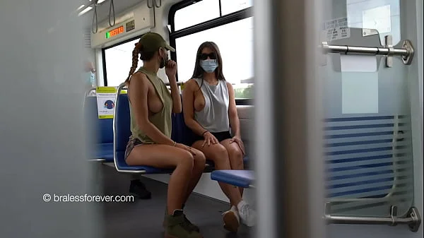 Sideboob on the train