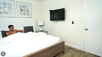 Mature Landlord Cyndi Sinclair Caught Me Masturbating, And She Loves Anal Sex