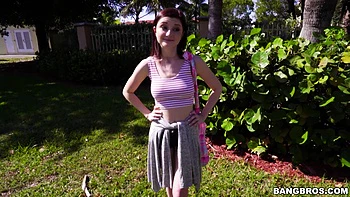 Petite cutie shows her wild side