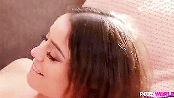 Synnful Super Cute Teen 18+ Wants The Real Thing - Kylie Quinn