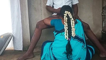 Tamil Beauty House Wife Blowjob