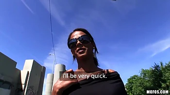 Isa Bella - The Pretty For A Photo Casting