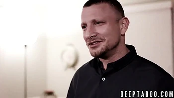 Gorgeous Babe Decides To Fuck Her Stepdad In A Taboo Fuck