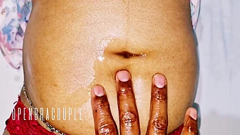 Desi Aunty Navel Fetish Show Navel Oil Massage