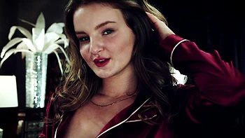 Busty blonde Madison eve gets banged by her boyfriend