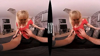 Wendy Read: Blowjob, Doggy  Handjob VR Porn