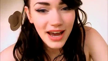 Hairy Pussy With Vibrator Live Webcam: Amateur, Babe  Masturbation Porn