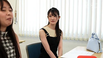 0012200_イチャイチャ スレンダー 接吻などが含まれている