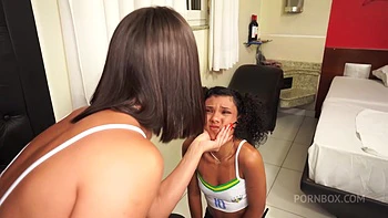 Cute Brazilian Debora Andrade Cheats And Gets Fucked On World