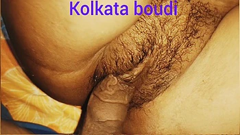 Kolkata Boudi Hotel Room