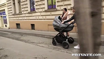 Belle Claire - Licking Her Pussy And Enjoy Having Anal With This Hot Mature Stepmom