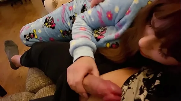STEP FATHER WATCHING THE SIMPSONS WITH HIS STEPDAUGHTER & BONER
