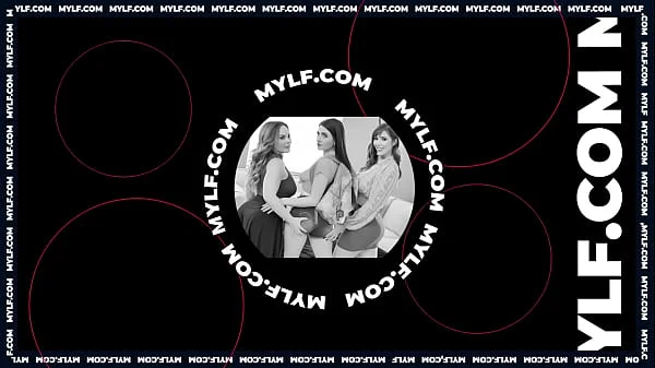 Sexy Ginger Stepmom Agrees To Give Her Horny Stepson Sensual Boobjob If He Keeps It Secret