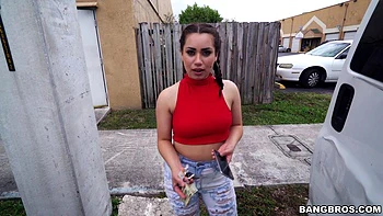 Scooping up a Chonga