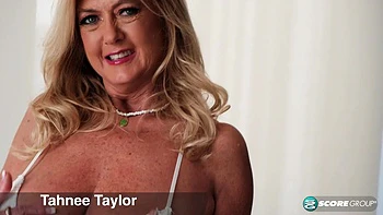 Tahnee Hits Her Sweet Spot - Tahnee Taylor - Scoreland