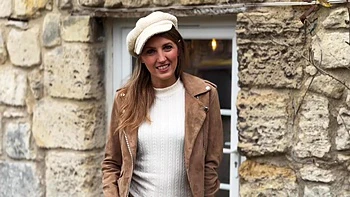 Jade and Alice naughty in secret... - Jacquie et Michel TV