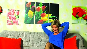Mature German horny housewife tries a solo masturbation