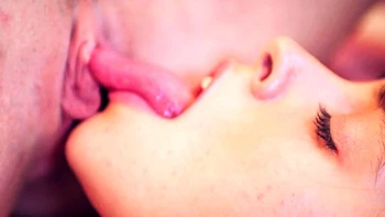 WowGirls-Alissa Foxy, Isabella De Laa: Cool Girlfriends