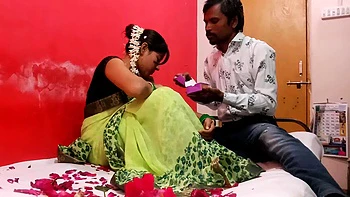 Desi Kamini Bhabhi First Time Honeymoon Night Sex