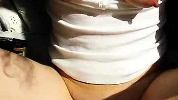 American Amateur Loves Getting Fucked on Cam