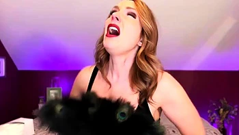 SneezeGoddess - Lady Has a Sneeze Fit from Feathers