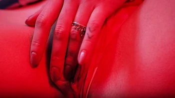 SMALL TIT BRUNETTE TATTOOED TEEN GIRLFRIEND CAUGHT IN SHOWER