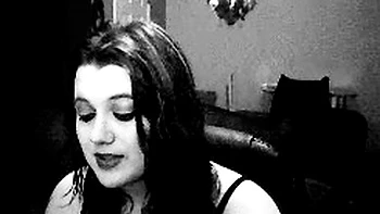 Brunette Solo Webcam Masturbation