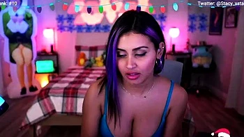 European amateur redhead masturbates on webcam