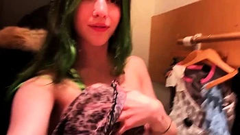 Amateur big ass brunette teen with