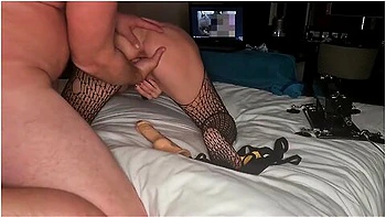 Hot Amateur Milf Has Tight Pussy But Really Enjoys Fisting