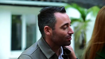 The well-hidden secret of Rose and David - Jacquie et Michel TV