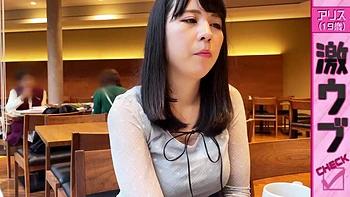 0010551_ロケットおっぱい えっち 手マンなどが含まれている