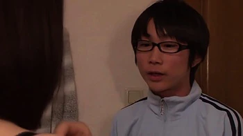 He receives a handjob and ejaculates by rubbing it against her breasts.