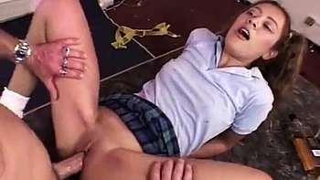 Puta ft. Jdjjdjdgbgbtb: Blowjob, Missonary  Hardcore Porn