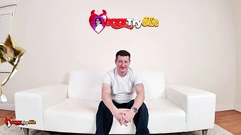 Gorgeous face fucking session with Natalie Brooks and Dave Dixon