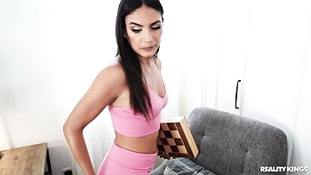 Long-haired hottie Isa Bella nailed by pretty massive black cock