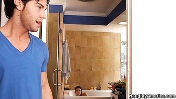 Bathroom interracial fuck with a long-legged Asian Jayden Lee