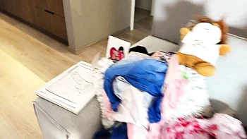 Girlfriend's ignore smut by Ignoring Handjobs