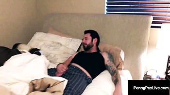 Tommy and Penny's blowjob smut