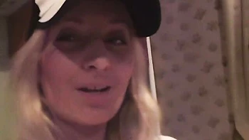 Lady-love's big tits xxx