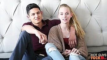 Hot Babe Sarah Amateur Teen 18+ Porn