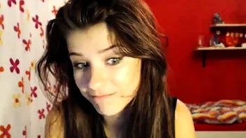 Amateur Webcam Chick Masturbates On Webcam More at