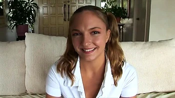 Lexi Love Has An Amazing Capacity To Swallow Every Inch Of Long Hard Cock