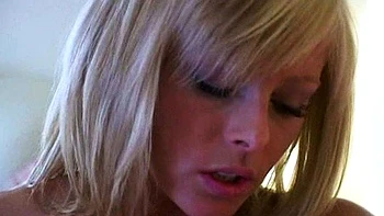 Blonde and brunette lesbian babes love