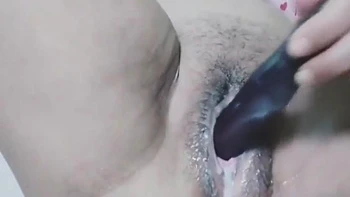 Indian Hot Bhabhi Fucked Her Pussy With Big Brinjal